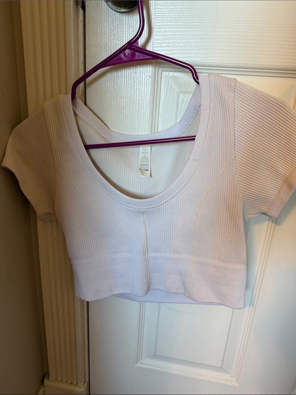 Cropped Ribbed Scoop Neck Top - White